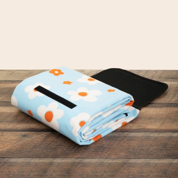 Packable Outdoor Blanket - Picture 2 of 3